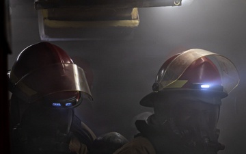 USS Bainbridge Conducts Damage Control Drills