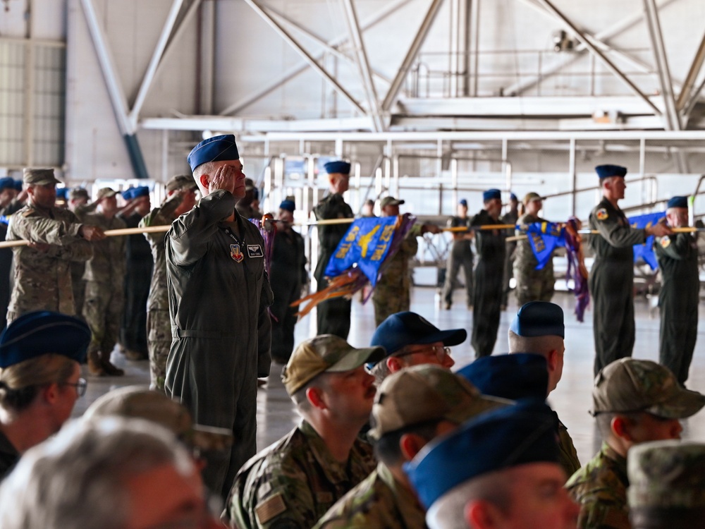 America’s Wing Welcomes New Commander at 552nd Air Control Wing Change of Command