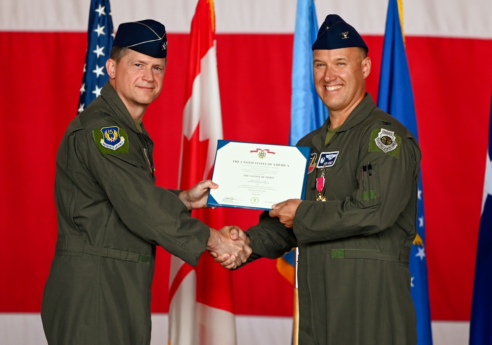 America’s Wing Welcomes New Commander at 552nd Air Control Wing Change of Command