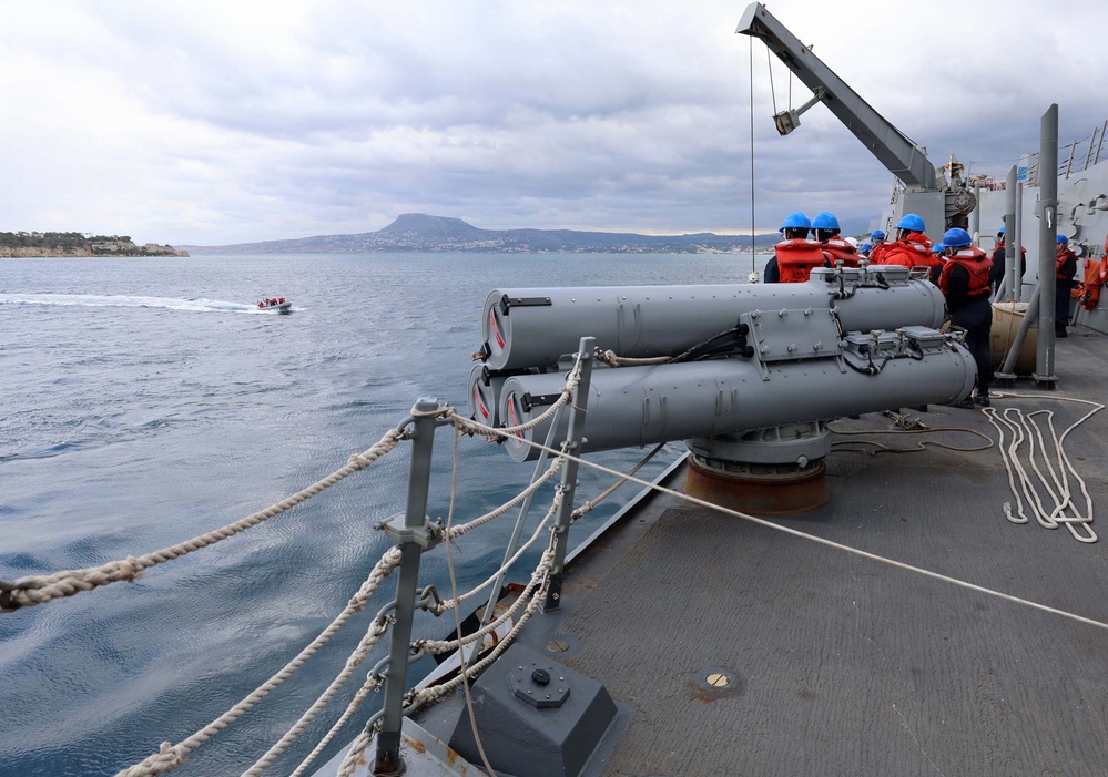 USS Roosevelt (DDG 80) Conducts Boat Operations in the Mediterranean Sea