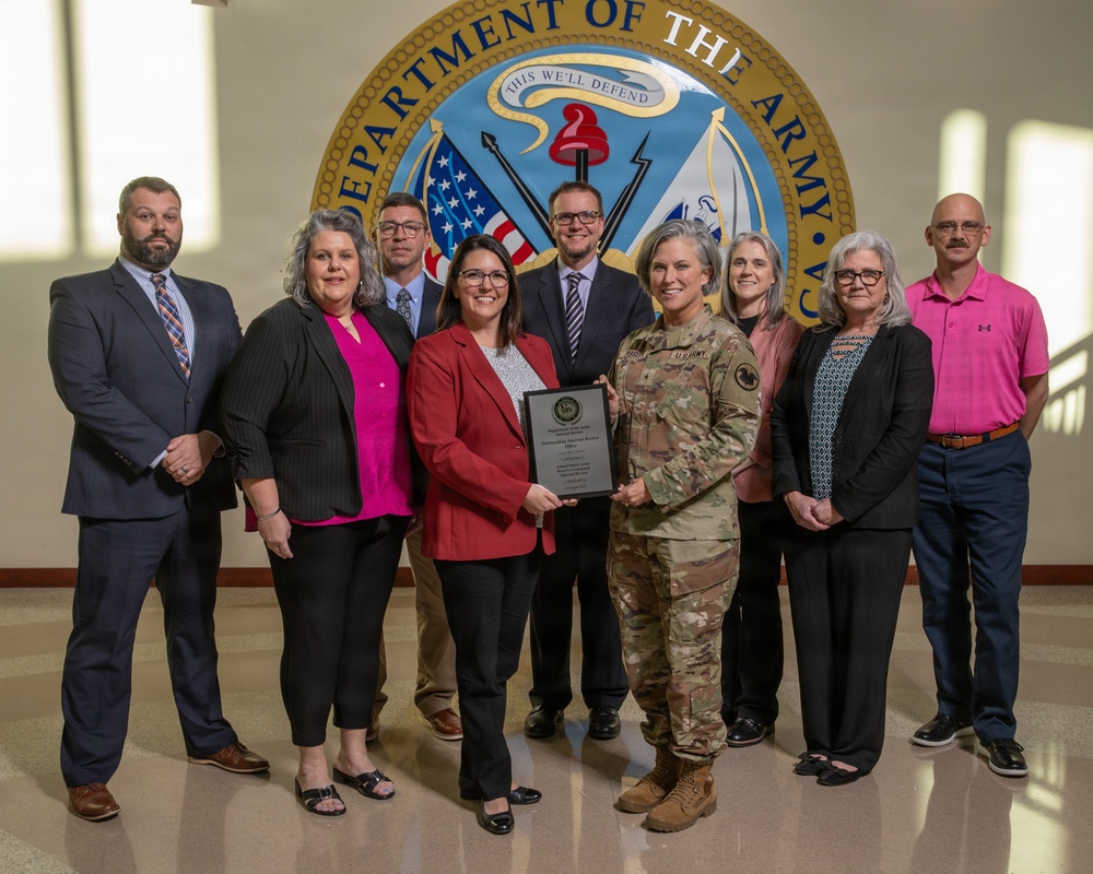 USARC wins Outstanding IR Office Award