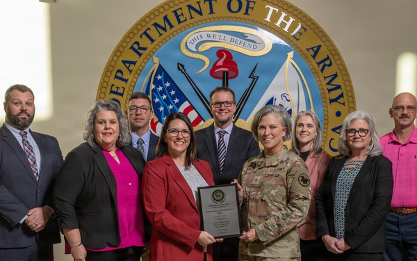 USARC wins Outstanding IR Office Award
