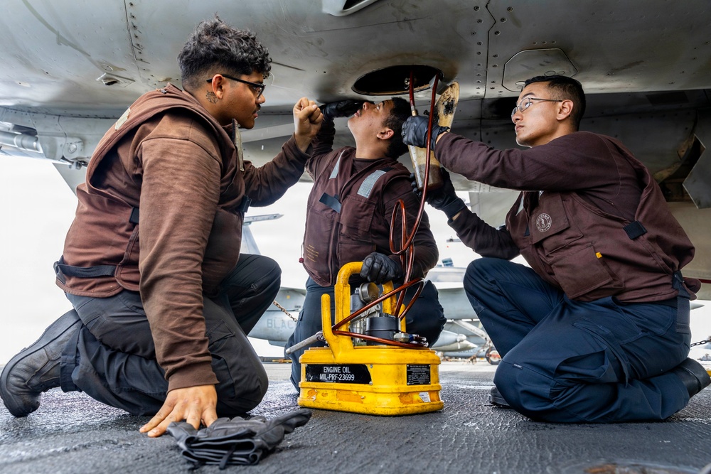 VFA-31 Routine Maintenance