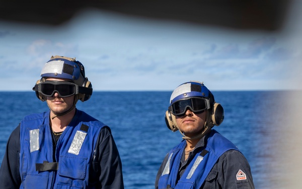 USS Delbert D. Black (DDG 119) Conducts Flight Quarters