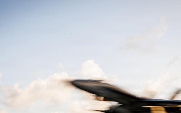 CVW-8 Flight Deck Operations