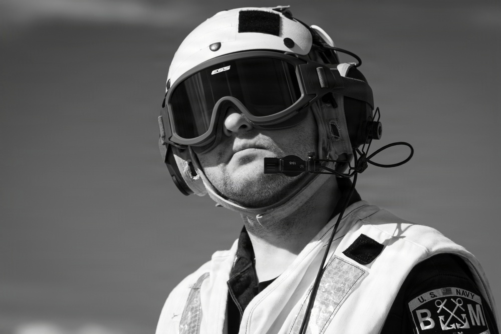 USS Delbert D. Black (DDG 119) Conducts Flight Quarters