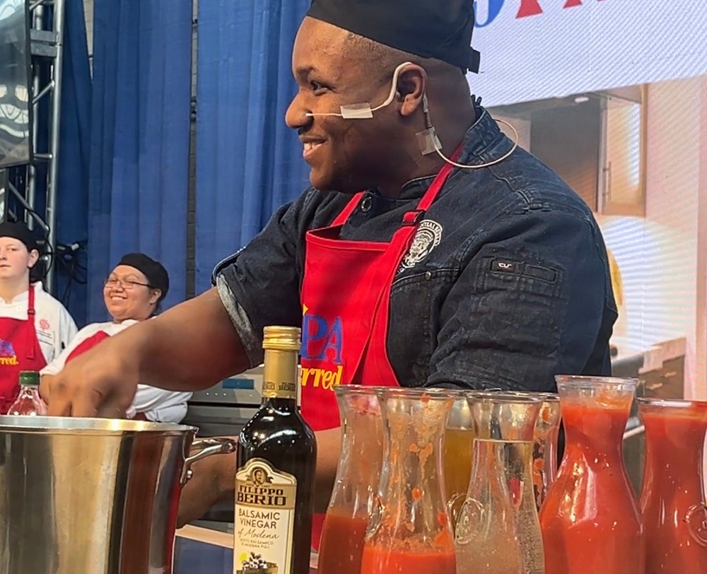 Navy culinary specialists demonstrate cooking skills at Pennsylvania farm show