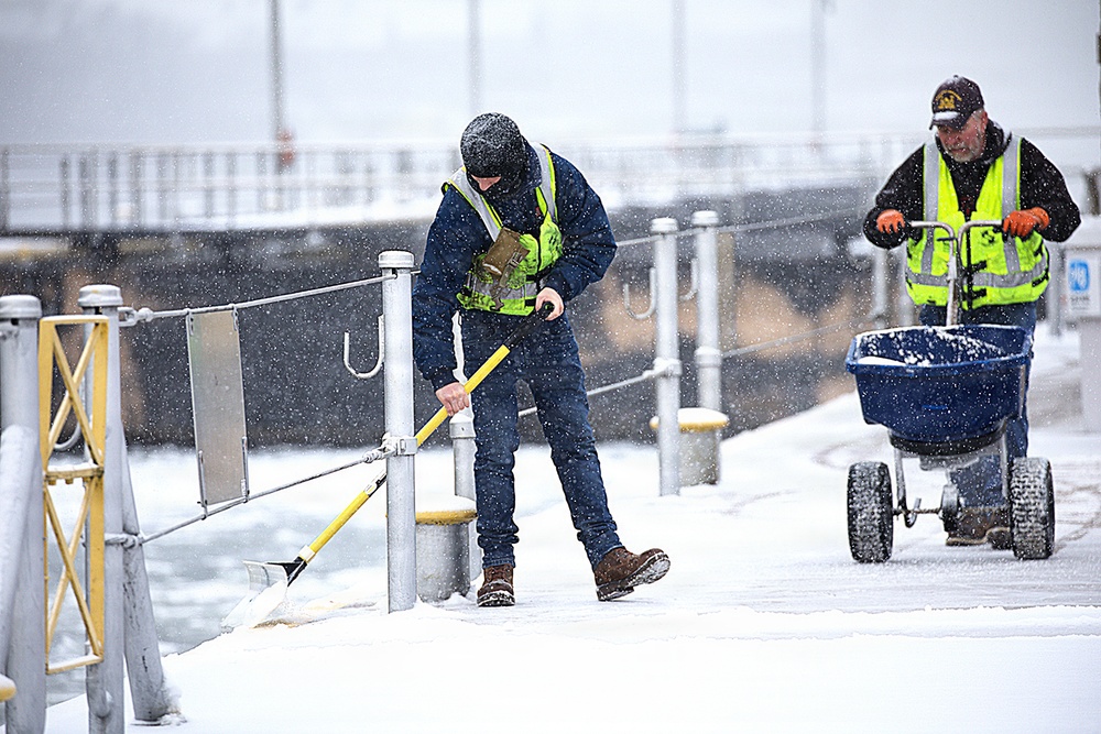 Dedicated Workforce Keeps Pittsburgh District’s Locks, Dams, and Reservoirs Running 24/7, 365 Days a Year