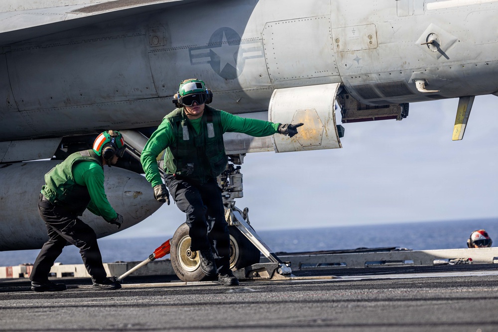 USS Gerald R. Ford (CVN 78) Flight Deck Operations