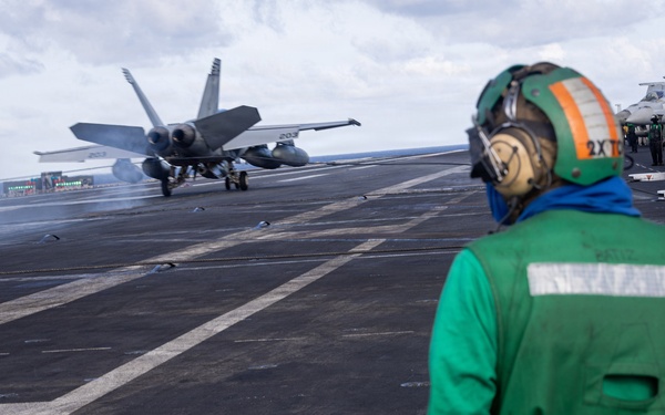 USS Gerald R. Ford (CVN 78) Flight Deck Operations