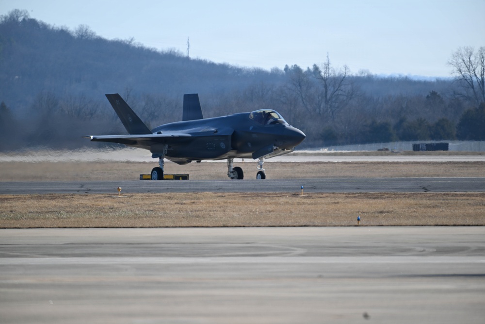 First Finnish Air Force Lightning II Arrives at Ebbing ANGB