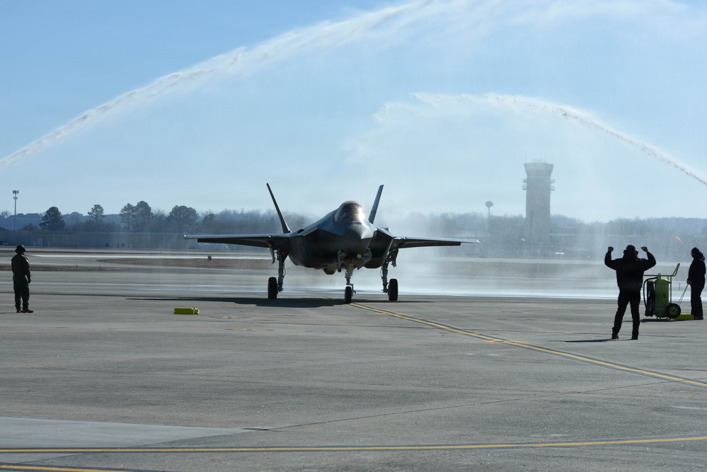First Finnish Air Force Lightning II Arrives at Ebbing ANGB