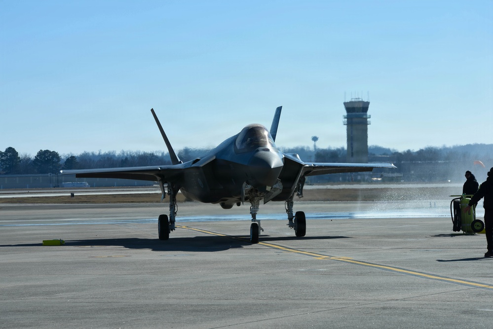 First Finnish Air Force Lightning II Arrives at Ebbing ANGB