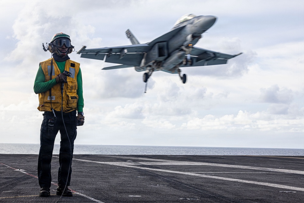 USS Gerald R. Ford (CVN 78) Flight Deck Operations