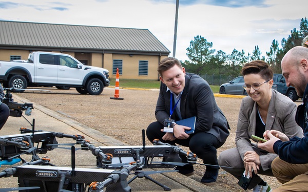 JRTC brings industry, experts together to modernize TIC