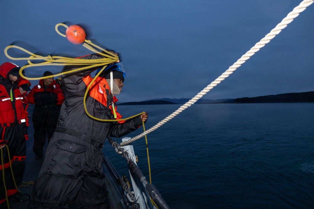 USS Bulkeley (DDG 84) departs Largs, Scottland