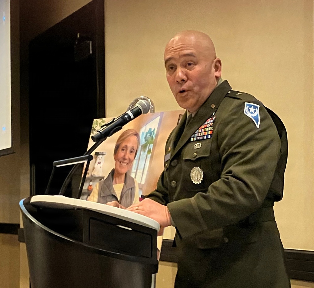 Land Component Commander delivers eulogy at Celebration of Life