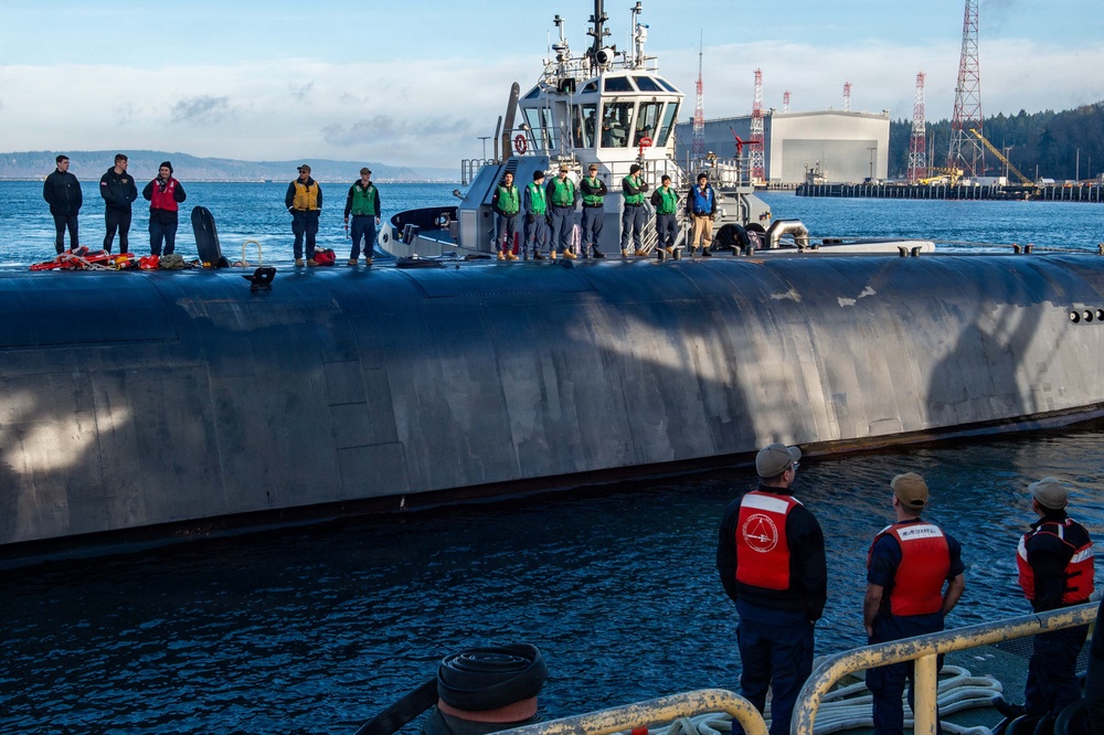 USS Pennsylvania (SSBN 735) Arrives at Naval Base Kitsap-Bangor