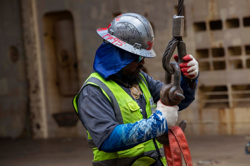 SLNC York supports USMC operations on Tinian