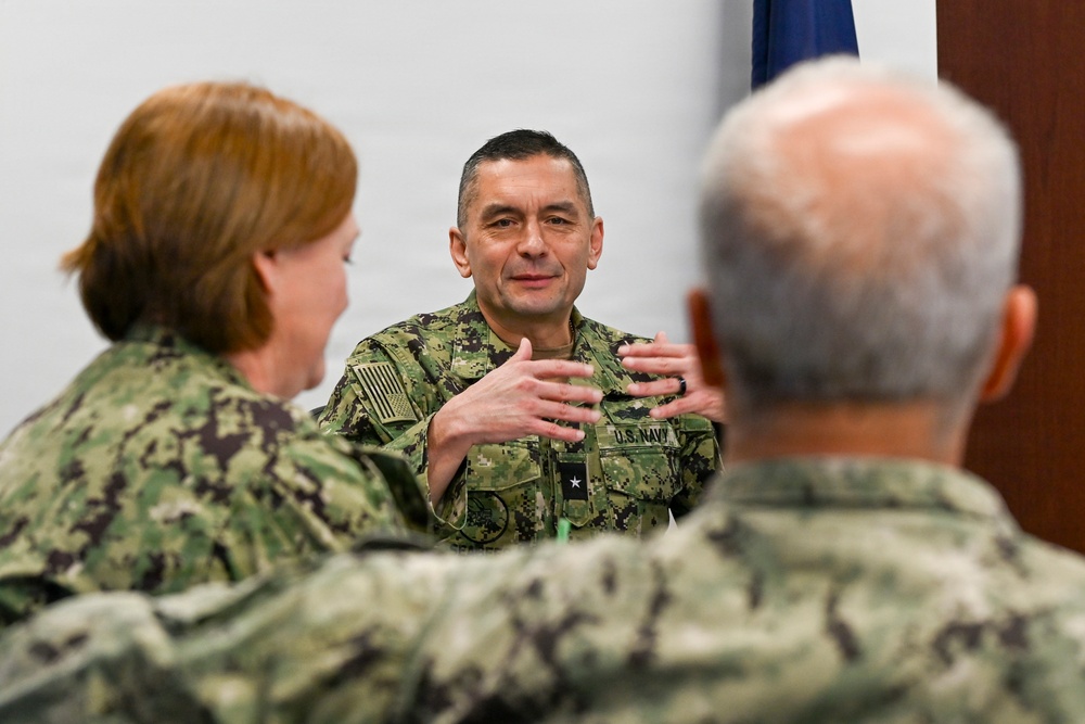 NAVFAC EXWC Hosts NAVFAC Atlantic Commander, Showcases Work in Delivering Agile Solutions to Warfighter