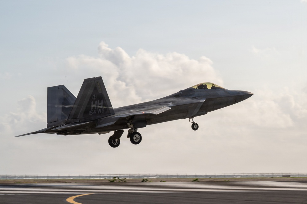 HIANG kicks off Sentry Aloha 26-1