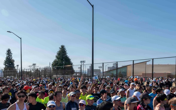 Team Yokota welcomes runners for 45th Annual Frostbite Road Race