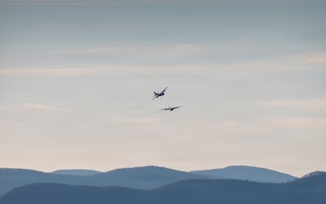 Dobbins C-130Hs Conduct Training at Yonah Mt.