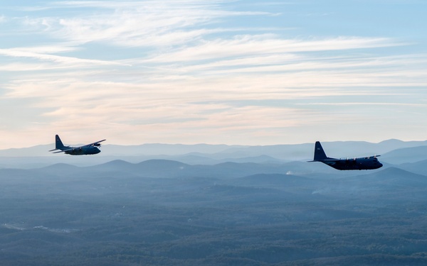 Dobbins C-130Hs Conduct Training at Yonah Mt.