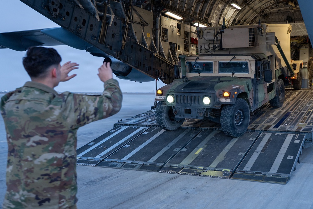 16th EAS conducts cargo mission within CENTCOM AOR