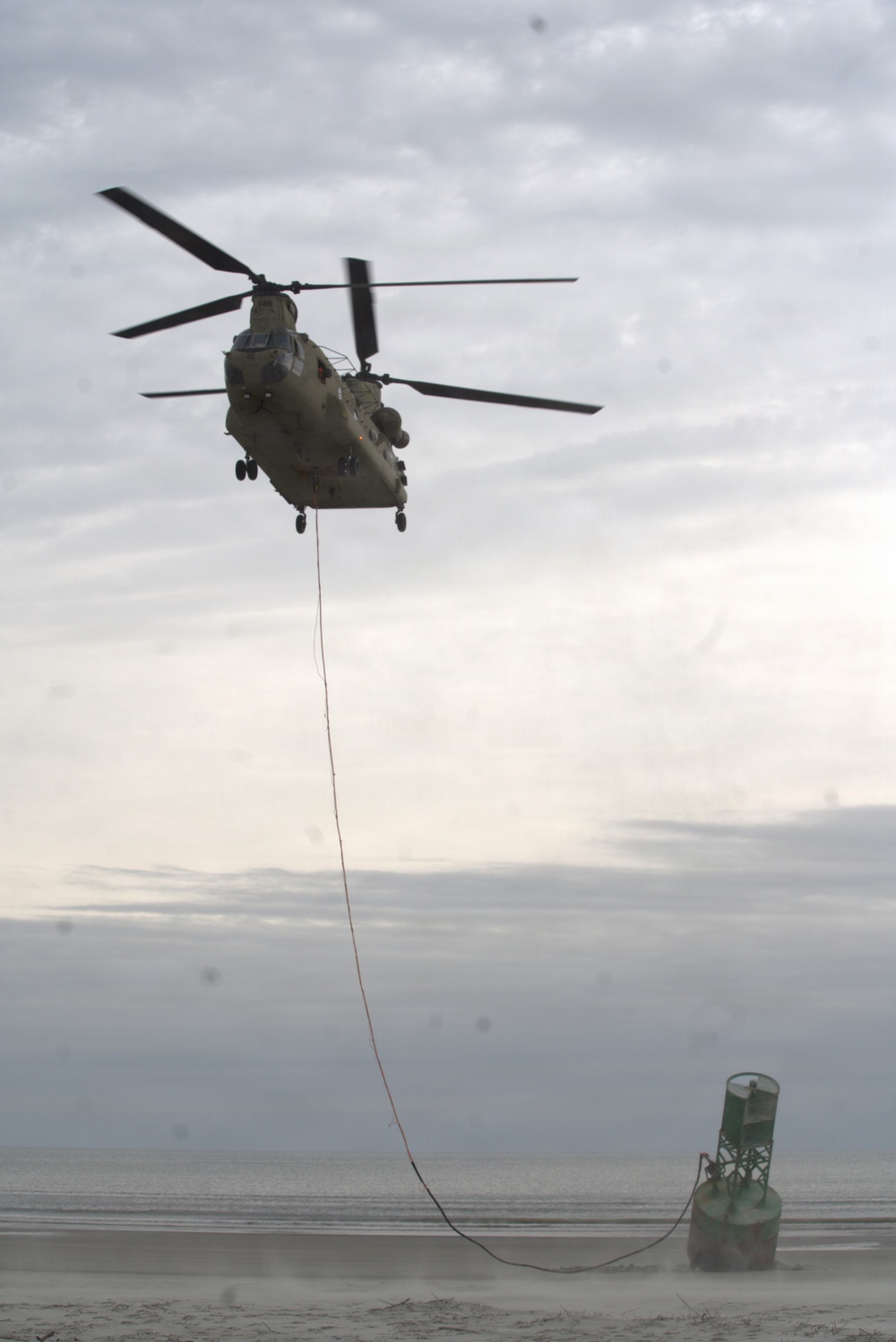 3rd Infantry Division conducts air movement buoy operation with Coast Guard