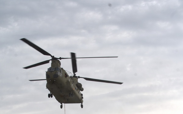 3rd Infantry Division conducts air movement buoy operation with Coast Guard