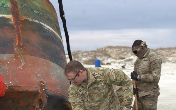 3rd Infantry Division conducts air movement buoy operation with Coast Guard