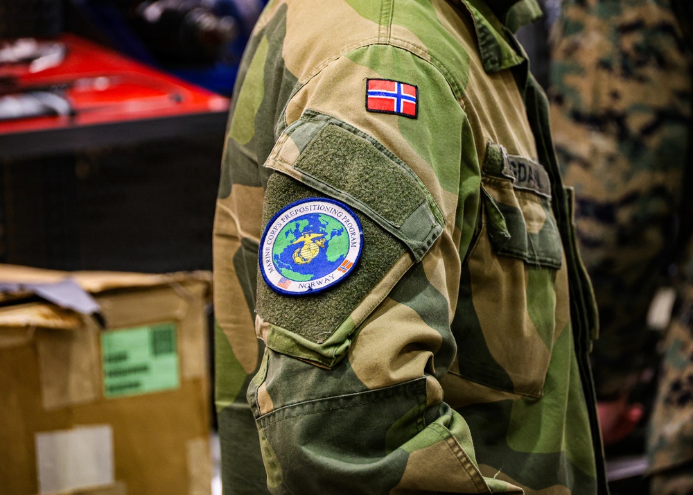 U.S. Marine Corps, Norwegian Army Leaders Coordinate at MCPP-N Cave Site During Cold Response 26
