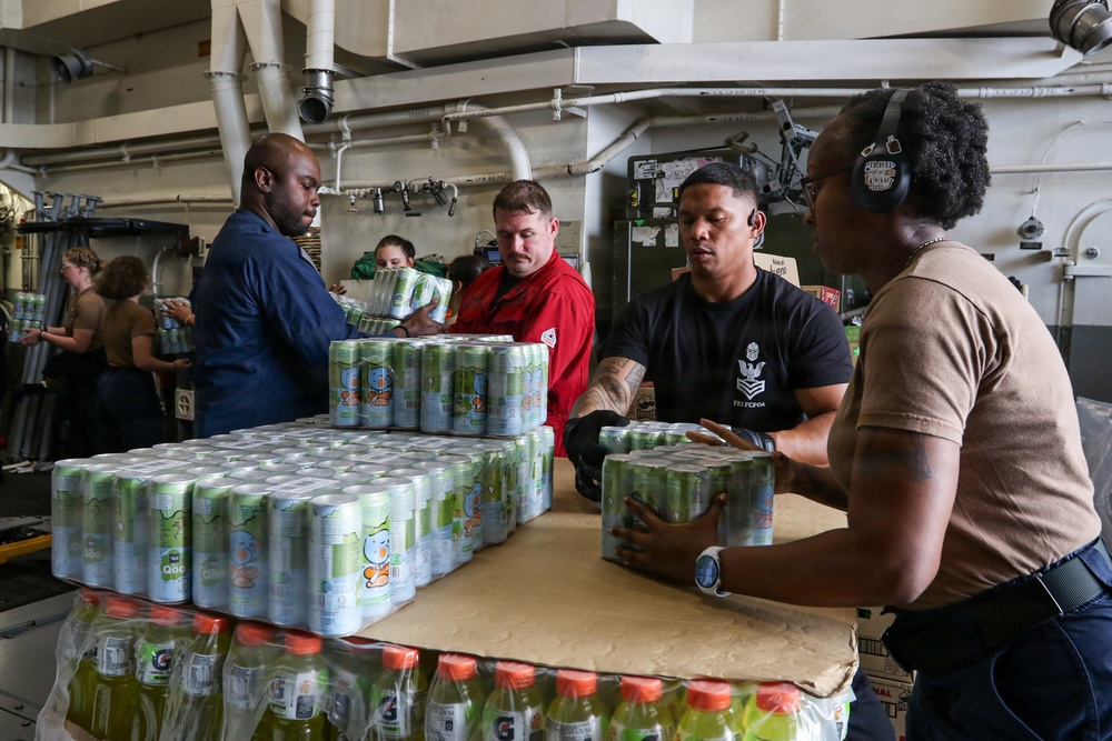 Frank E. Petersen Jr. conducts vertical replenishment-at-sea