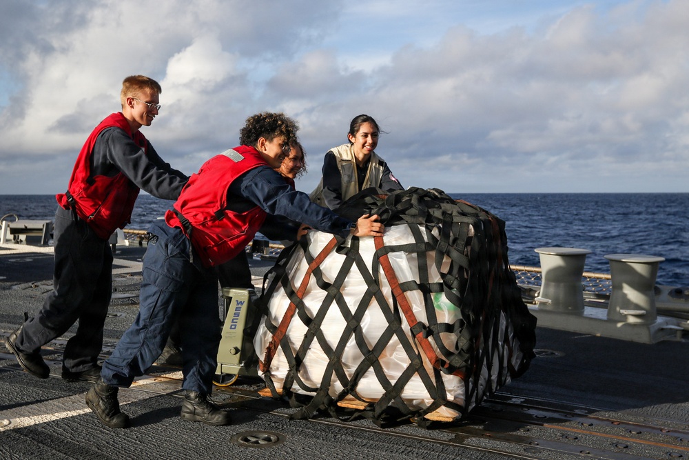 Frank E. Petersen Jr. conducts vertical replenishment-at-sea