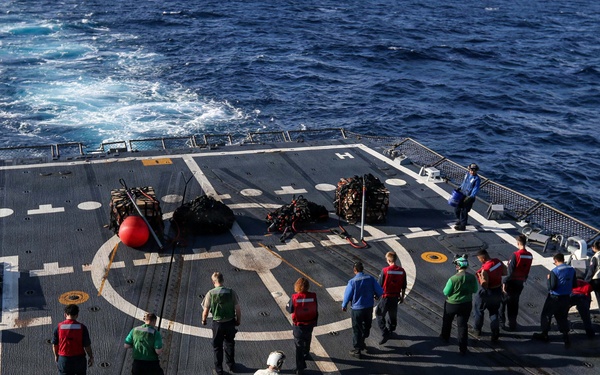 Frank E. Petersen Jr. conducts vertical replenishment-at-sea