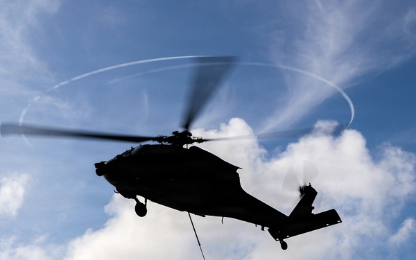 Frank E. Petersen Jr. conducts vertical replenishment-at-sea