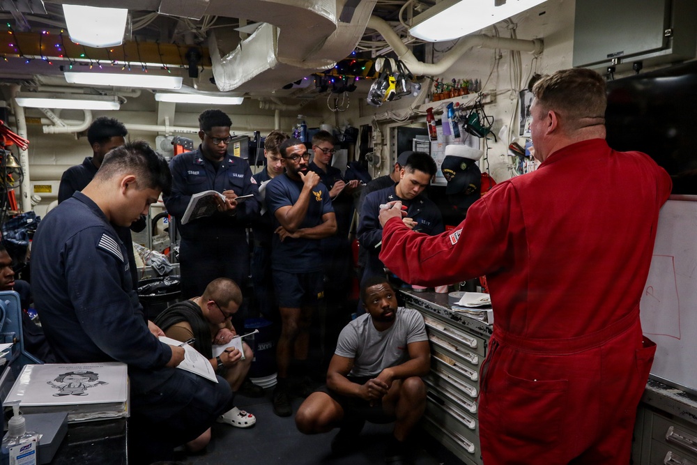 Frank E. Petersen Jr. hosts CBR training