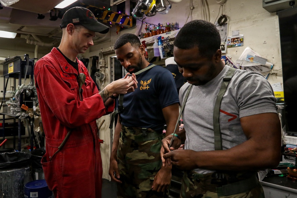 Frank E. Petersen Jr. hosts CBR training