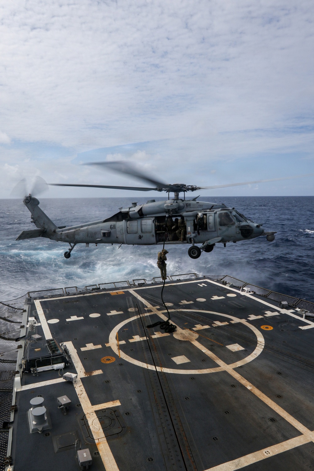 Frank E. Petersen Jr. conducts EOD training