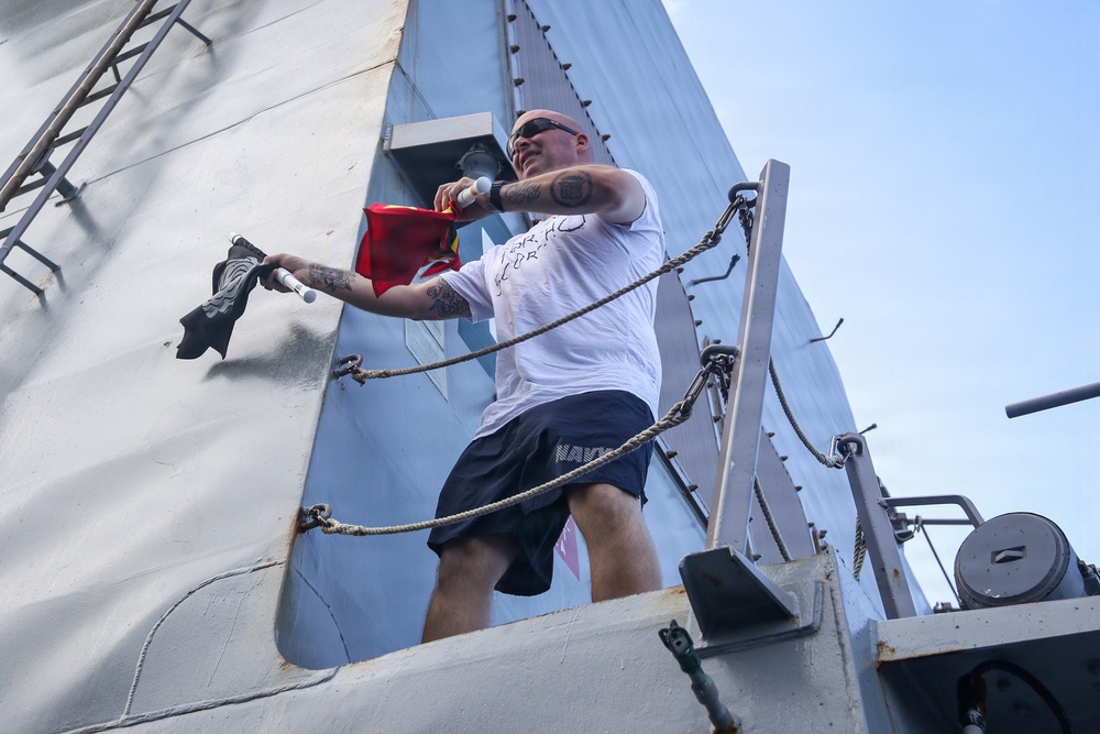 Frank E. Petersen Jr. conducts damage control exercise