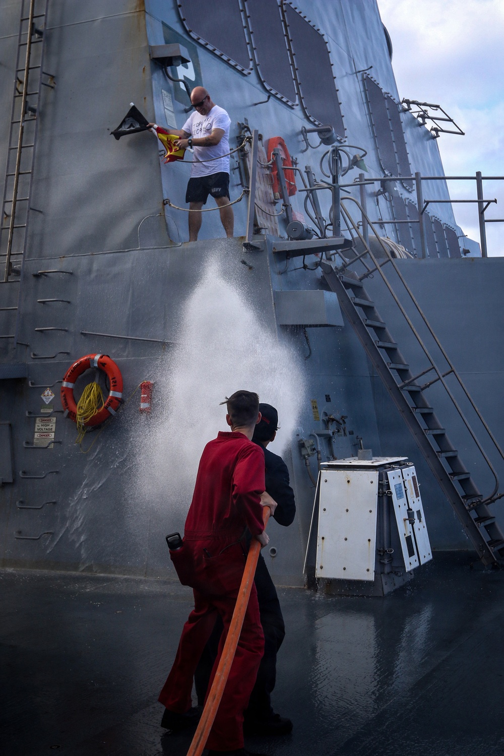 Frank E. Petersen Jr. conducts damage control exercise