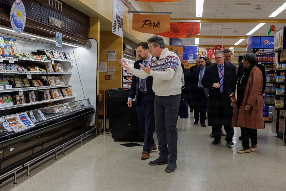 Deputy Assistant Secretary of War for Military Community &amp; Family Policy visits MCB Quantico