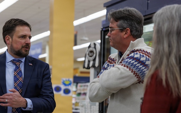 Deputy Assistant Secretary of War for Military Community &amp; Family Policy visits MCB Quantico