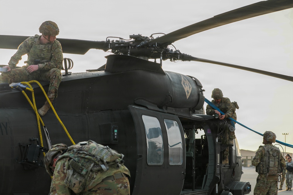 Task Force Saker (404 ASB) conducts UMARK training