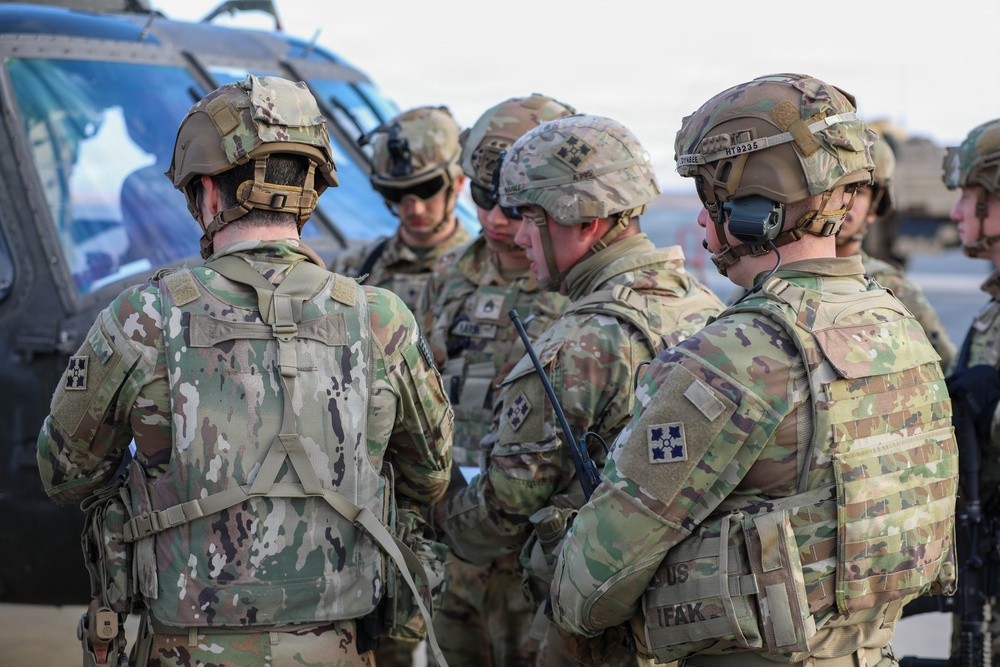 Task Force Saker (404 ASB) conducts UMARK training