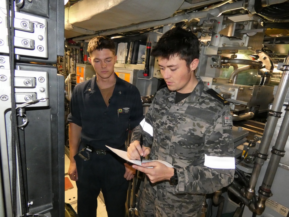 USS Vermont (SSN 792) Submarine Maintenance Period in Western Australia