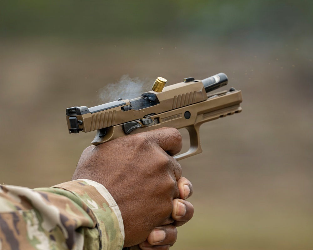 1 SOW Command Team: Range qualification