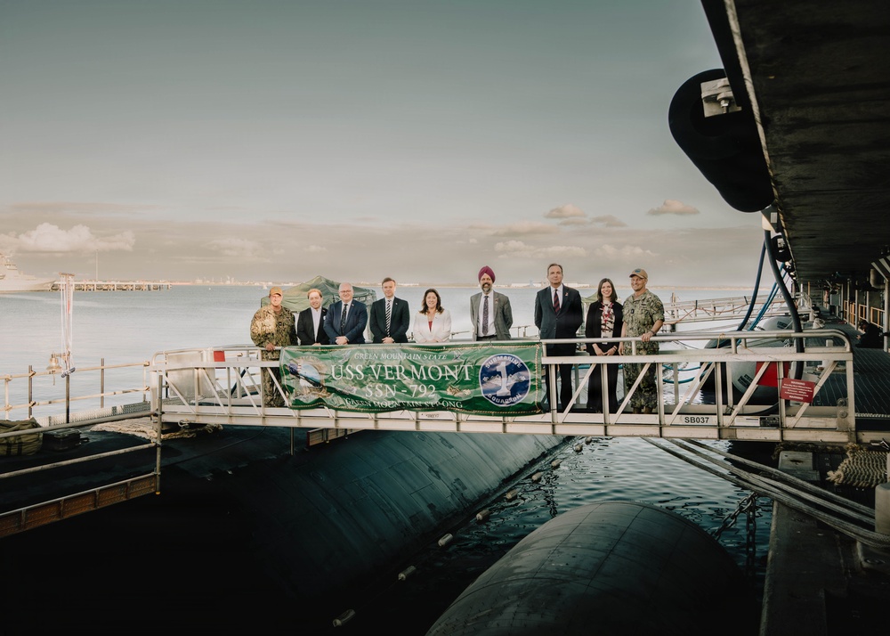 United Kingdom House of Commons Defense Committee Members tour USS Vermont