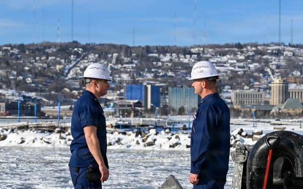 Master Chief Petty Officer of the Coast Guard conducts unit visits in Duluth, Minnesota